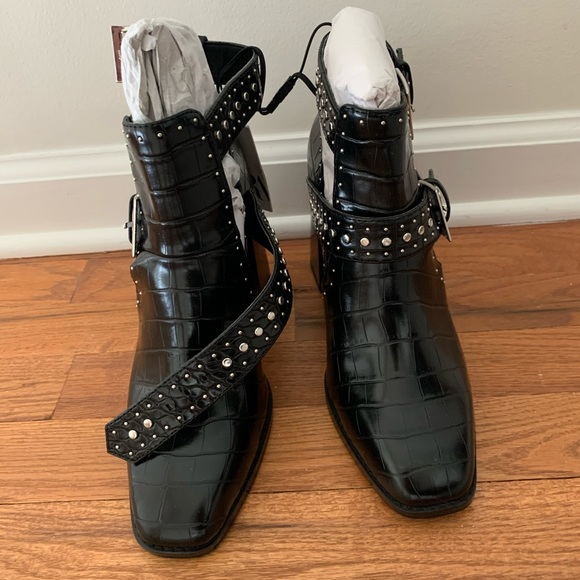 Zara Shoes - Zara Black And Silver Ankle Boots Size:38.